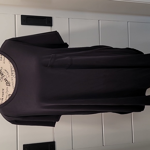 Silky Short Sleeve T Shirt with Pocket - Picture 1 of 8